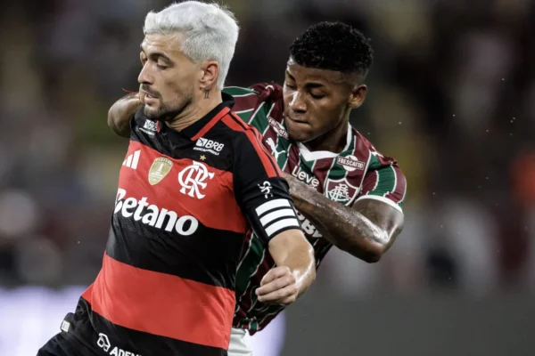Fla-Flu decisivo: retrospecto equilibrado e briga direta na tabela