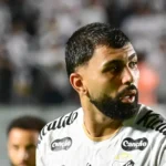 Vila Belmiro não é mais alçapão: Santos brilha mesmo é fora de casa