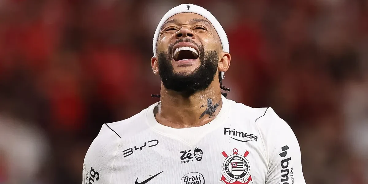 Memphis Depay vive pior temporada da carreira em 2026 no Corinthians