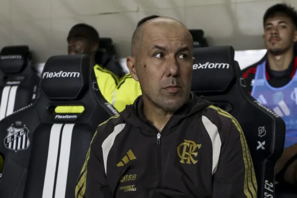 Jardim banca Rossi e aponta erros coletivos em empate do Flamengo