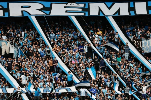 Grêmio aposta na fé da torcida para escapar do Z-4 contra o Athletico-PR