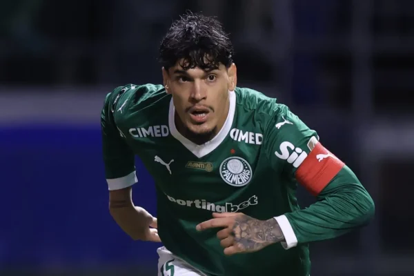 Palmeiras: como o Verdão reinventa sua hegemonia sem perder a alma