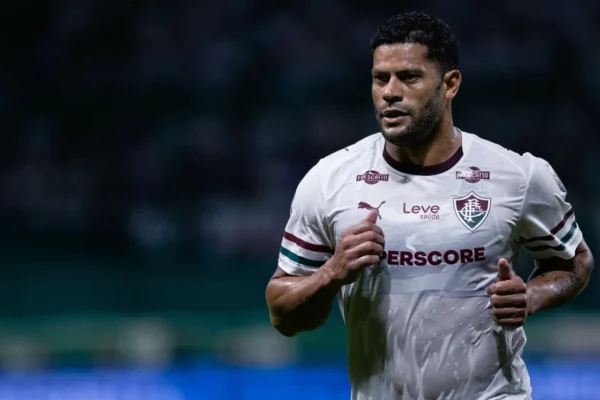 Hulk revela bastidores da escolha dos pênaltis na eliminação do Fluminense