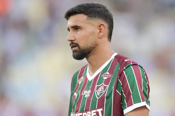 Ignácio volta a treinar e vira reforço do Fluminense contra o Coritiba