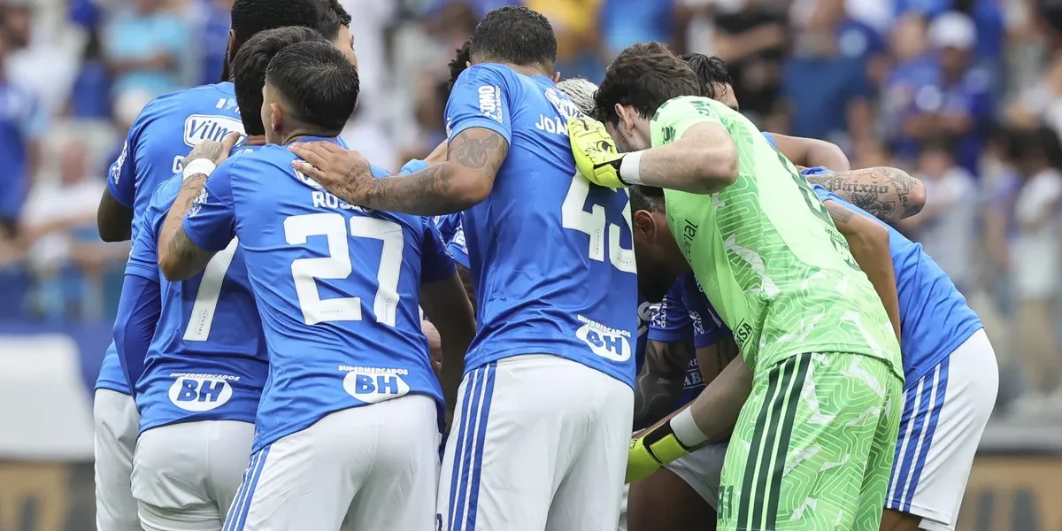 Cruzeiro com 11 pendurados: Artur Jorge em alerta no Brasileirão