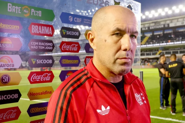 Jardim blinda Pedro após vaias e desabafa: ‘Quem vai ser xingado sou eu’