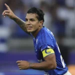 Lucas Romero incendeia vestiário do Cruzeiro antes de virada épica