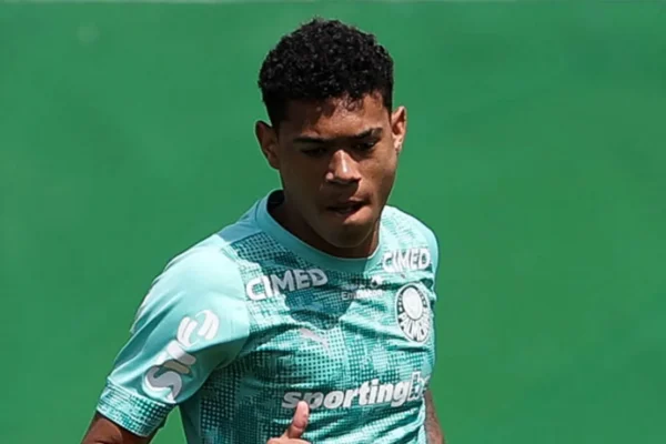 Palmeiras Revoluciona Crias e Cria Plano Inusitado para Abel Ferreira