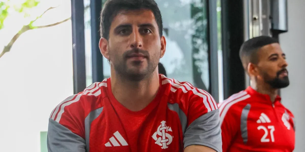 Maripán está de volta e será titular do Inter contra o Botafogo