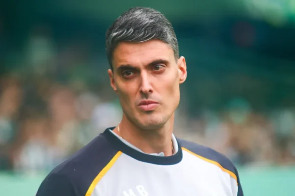 Bachi vê evolução no Botafogo, mas lamenta empate com o Coritiba