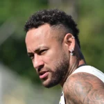 Neymar avança em recuperação e Santos ganha reforços para o fim do Brasileirão