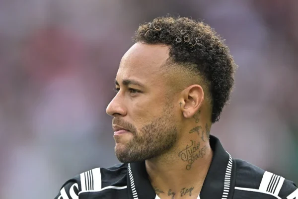 Neymar confessa: quase trocou o Santos pelo Fluminense no Mundial