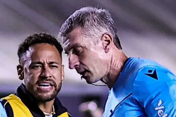 Neymar intimida árbitros? Pedro Ivo detona e atacante rebate