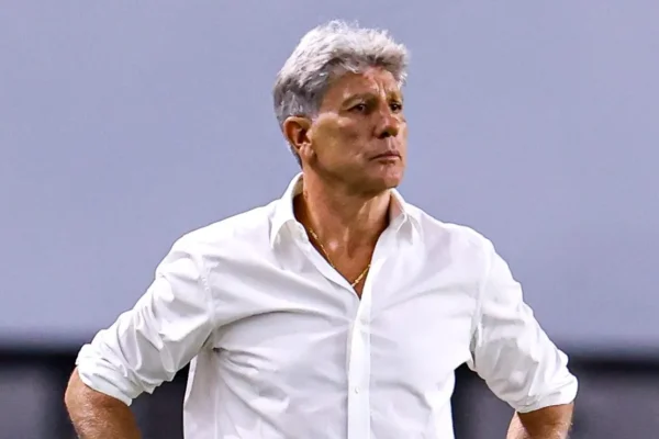 Renato Gaúcho abre o jogo sobre o Grêmio e dispara: ‘Futebol não se compra’