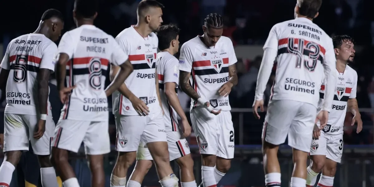 São Paulo vacila, leva virada do Santos e liga alerta no Brasileirão