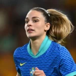 Gio Garbelini exalta torcida e projeta Copa do Mundo de 2027