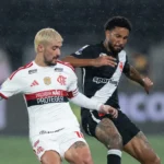 Vasco poupa titulares, leva 4 a 1 do Flamengo e liga o alerta