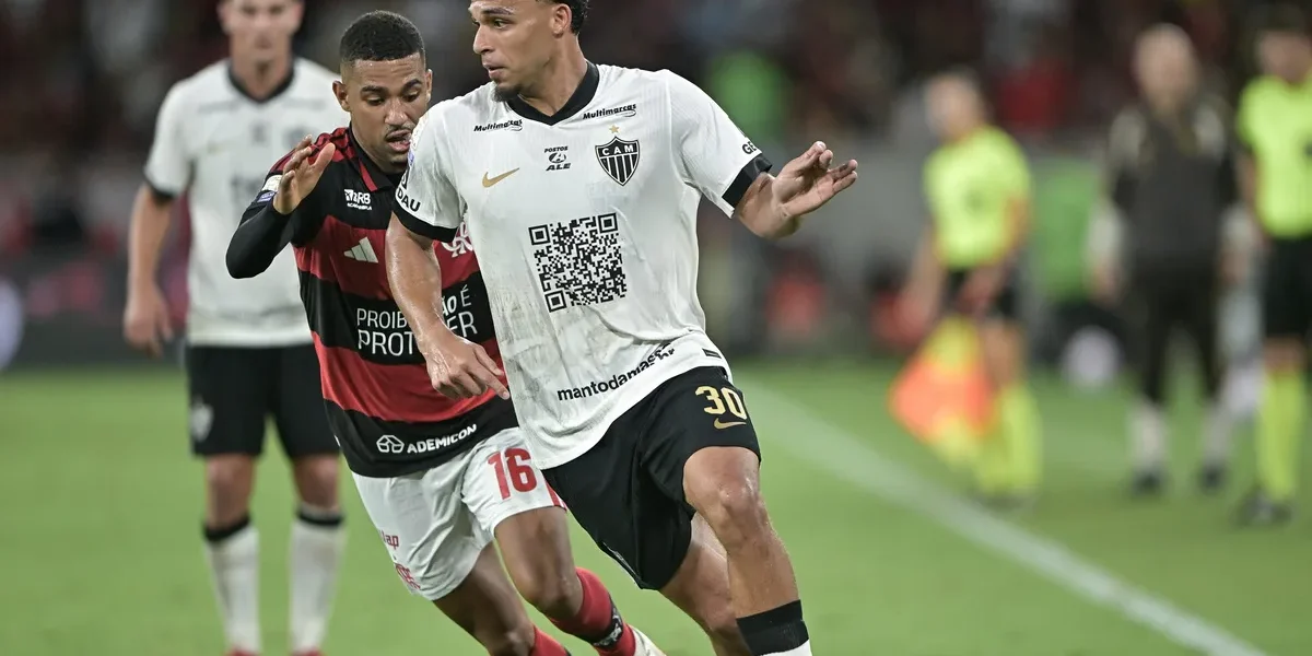 Flamengo vira sobre o Atlético-MG em jogo de cinco gols no Maracanã