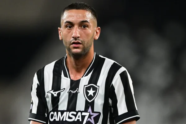 Tite aponta o que trava Ziyech no Botafogo: ‘Qualidade é impressionante’