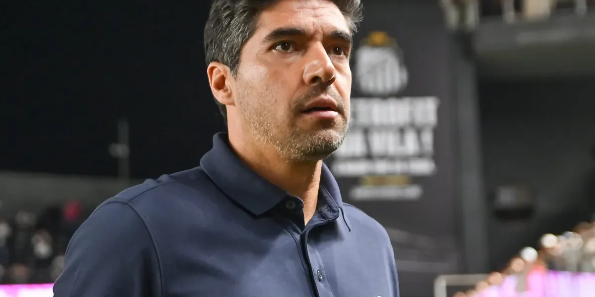 Abel detona gramado da Vila Belmiro após empate: “Lamentável”