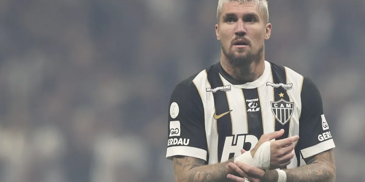 Galo com 7 pendurados contra o Flamengo: risco de desfalque contra o Cruzeiro