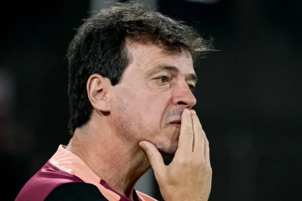 Palmeiras encara Corinthians após 6ª demissão de técnico no Brasileirão