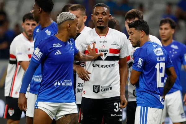 São Paulo repete falhas e acende alerta para o Z-4